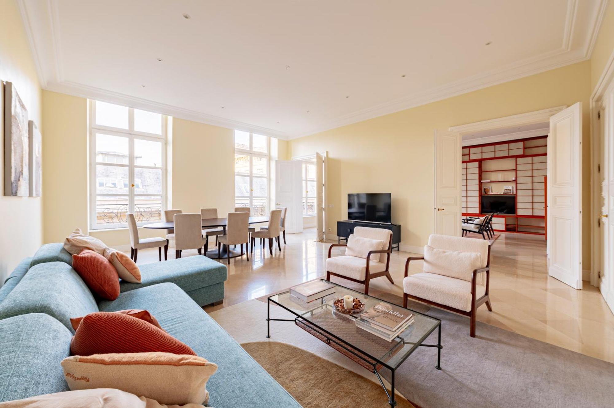 Timeless Elegance In Apartment *