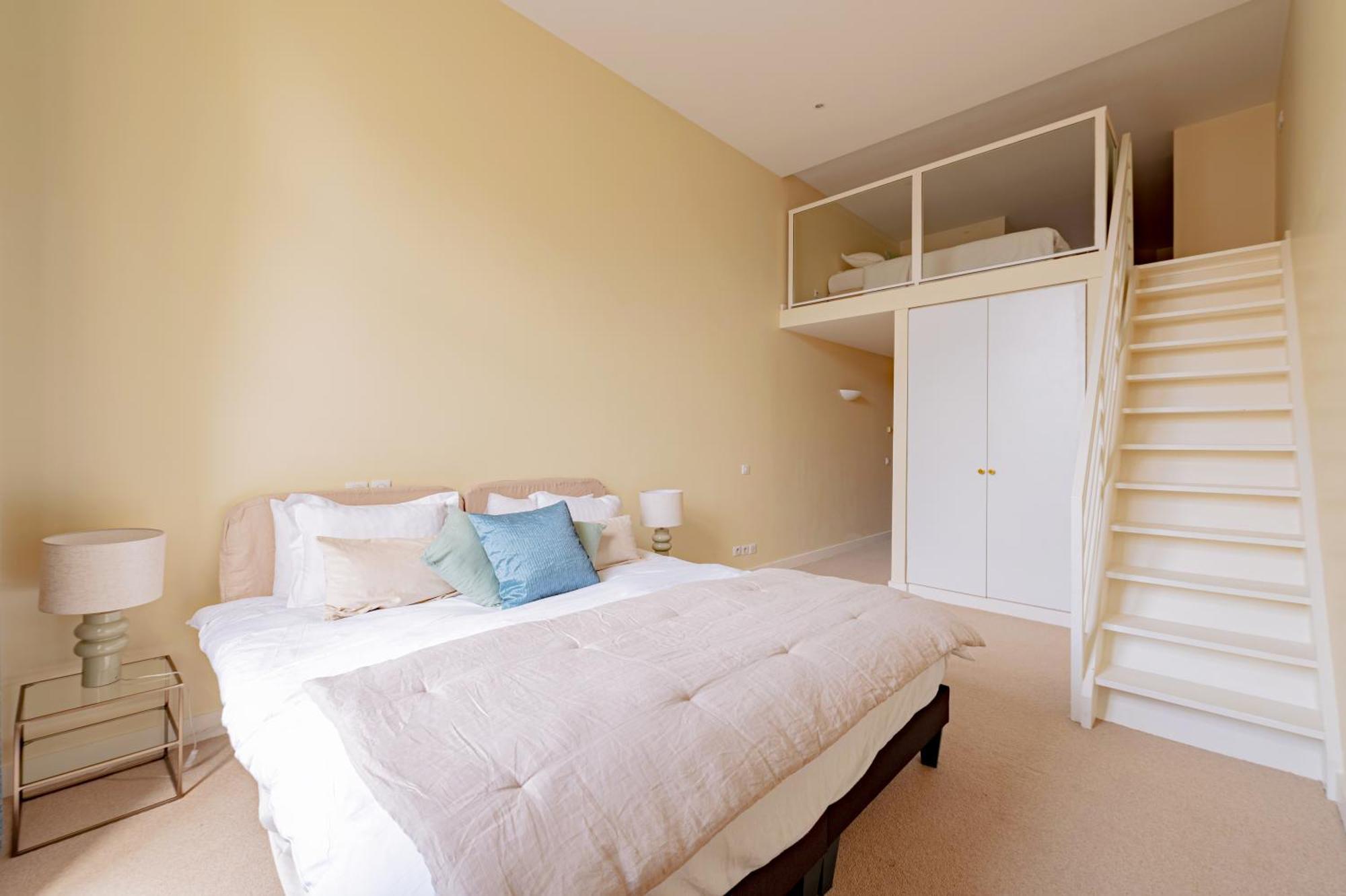 Timeless Elegance In Apartment *